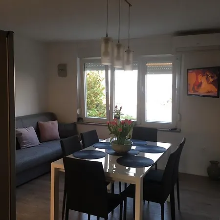 M&M Apartment Krk Town Exterior photo
